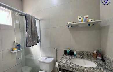 Imagem 13: CASA AMPLA COM 4 QUARTOS, 3 SUITES E DECK