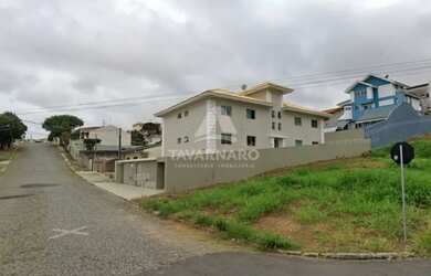 Imagem 3: espaçoso apartamento com 3 quartos sendo 1 suíte