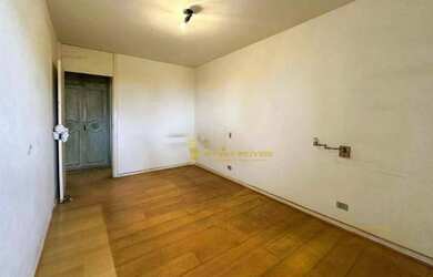 Imagem 4: Casa com com 4 quartos e 261m² para alugar