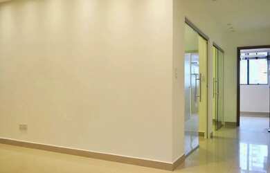 Imagem: O depósito possui 1 Vaga na garagem, 51m² de Área e está