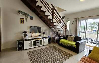 Imagem: A casa em condomínio possui 2 Dormitórios, 2 Banheiros, 1