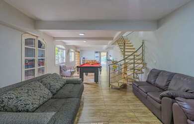 Imagem 8: Casa em condomínio para venda com 3 quartos, sendo 3 suítes , 250m²