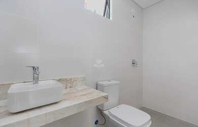 Imagem 10: Sobrado à venda com 3 quartos no Tingui em Curitiba