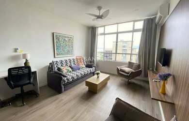 Imagem: O apartamento possui 1 Dormitório, 1 Banheiro, 56m² de Área