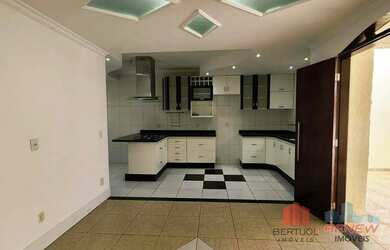 Imagem 8: Casa à venda Tulipas em Jundiaí