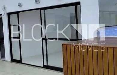 Imagem: O apartamento na cobertura possui 3 Dormitórios, 2 Banheiros