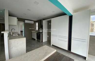 Imagem 9: Imóvel para aluguel tem 360 metros quadrados com 3 quartos em Centro...