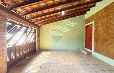 Imagem 2: Vende-se casa no Centro em Jardinópolis