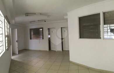 Imagem: O depósito possui 110m² de Área e está localizado em Jardim