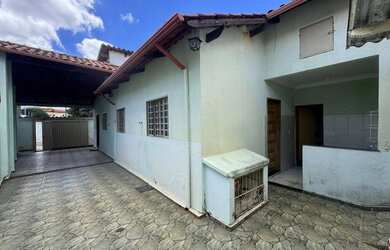 Imagem 4: Casa com 3 dormitórios para alugar, 252 m² por R$ 2.000/mês - Vila São Jorge - Anápolis/GO