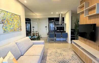 Imagem: A kitnet possui 1 Dormitório, 1 Banheiro, 1 Vaga na garagem