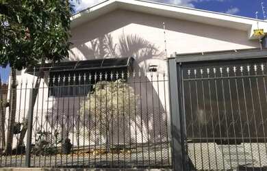 Imagem: Casa ampla com área de churrasco - Aceita financiamento