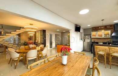 Imagem 9: Casa à Venda no Condomínio Portal do Jequitibá em Valinhos, no bairro...