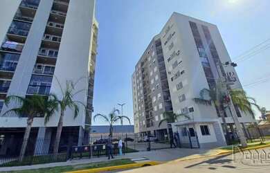 Imagem: O apartamento possui 1 Dormitório, 1 Banheiro, 1 Vaga na garagem