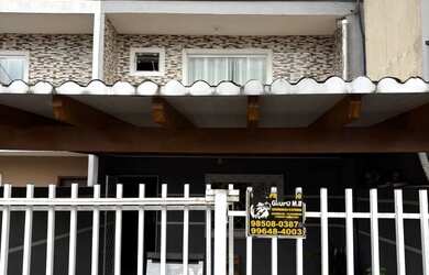 Imagem: A casa possui 3 Dormitórios, 3 Banheiros, 1 Vaga na garagem