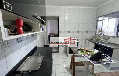 Imagem: A casa possui 5 Dormitórios, 5 Banheiros, 5 Vagas na garagem