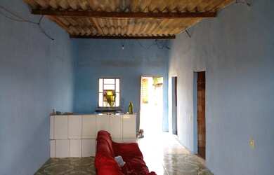 Imagem 2: Vendo ou troco casa no campos lindos em frente ao marajo