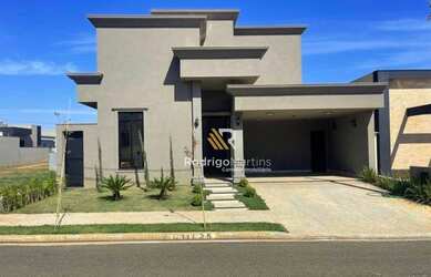 Imagem: A casa em condomínio possui 3 Dormitórios, 5 Banheiros, 4