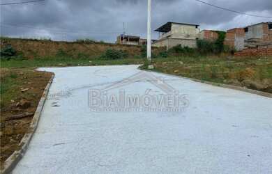 Imagem: O terreno possui 120m² de Área e está localizado em Santíssimo