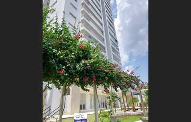 Imagem: O apartamento possui 3 Dormitórios, 4 Banheiros, 2 Vagas na