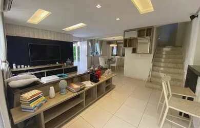 Imagem: A casa possui 2 Dormitórios, 1 Banheiro, 1 Vaga na garagem