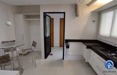 Imagem 14: Apartamento Alto Padrão Semi Mobiliado de 118m² com 4 dormitórios no