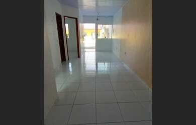 Imagem: A casa em condomínio possui 2 Dormitórios, 2 Banheiros, 2