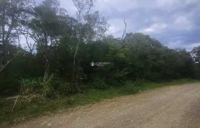 Imagem: O terreno possui 1.193m² de Área e está localizado em Alpes