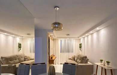 Imagem: O apartamento possui 3 Dormitórios, 1 Banheiro, 1 Vaga na garagem