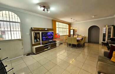 Imagem 4: Casa Térrea com 3 Qts 1 Suíte no Adrianópolis/ Piscina com Cascata/...