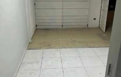 Imagem: A casa possui 2 Dormitórios, 1 Banheiro e está localizado