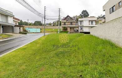 Imagem: O terreno possui 250m² de Área e está localizado em Santa