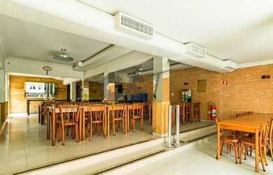 Imagem: O depósito possui 250m² de Área e está localizado em Santo