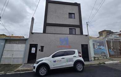 Imagem: O apartamento possui 1 Dormitório, 1 Banheiro, 32m² de Área