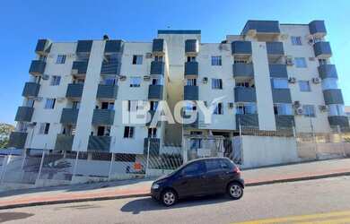 Imagem: O apartamento possui 3 Dormitórios, 1 Banheiro, 1 Vaga na garagem