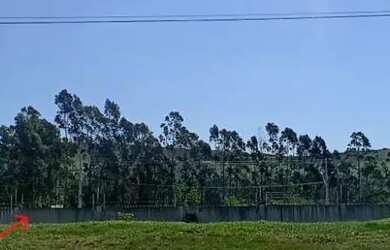 Imagem: O terreno possui 250m² de Área e está localizado em Centro