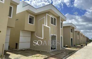 Imagem: A casa possui 2 Dormitórios, 2 Banheiros, 1 Vaga na garagem