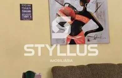 Imagem: A casa possui 3 Dormitórios, 2 Banheiros, 1 Vaga na garagem