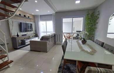 Imagem: A casa em condomínio possui 3 Dormitórios, 2 Banheiros, 2