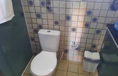 Imagem 8: LINDA CASA EM PAU AMARELO