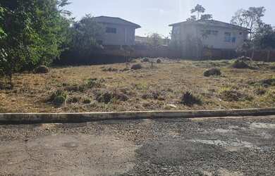 Imagem: O terreno possui 1.000m² de Área e está localizado em Setor