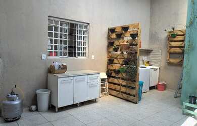 Imagem 15: Casa com frente livre área verde sozinha no lote QNL 20