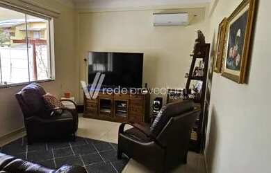 Imagem: A casa em condomínio possui 4 Dormitórios, 5 Banheiros, 4