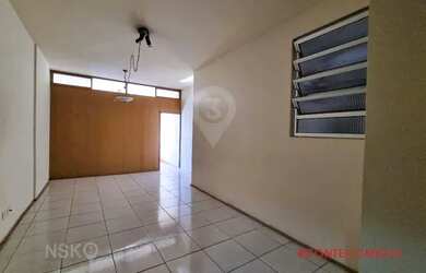 Imagem: O apartamento possui 2 Dormitórios, 1 Banheiro, 70m² de Área