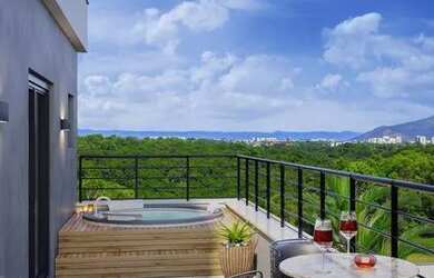 Imagem: A casa em condomínio possui 4 Dormitórios, 4 Banheiros, 2