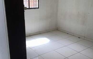 Imagem 3: Aluga-de casa 500 reais. 1 Vaga na garageme1 Dormitório