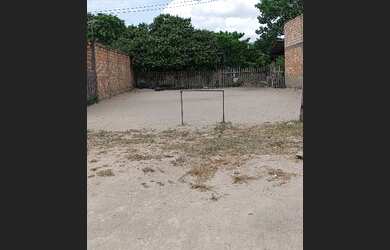 Imagem: O terreno possui 111m² de Área e está localizado em Senador