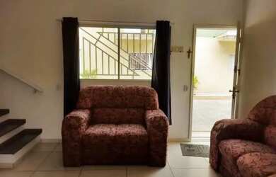 Imagem: A casa em condomínio possui 2 Dormitórios, 1 Banheiro, 1 Vaga