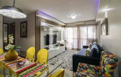 Imagem: O apartamento possui 2 Dormitórios, 2 Banheiros, 1 Vaga na