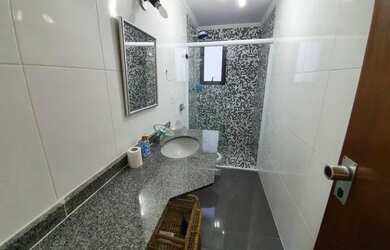 Imagem 14: REFORMADO - 02 DORMS DEP. EMP - LADO PRAIA - PISCINA